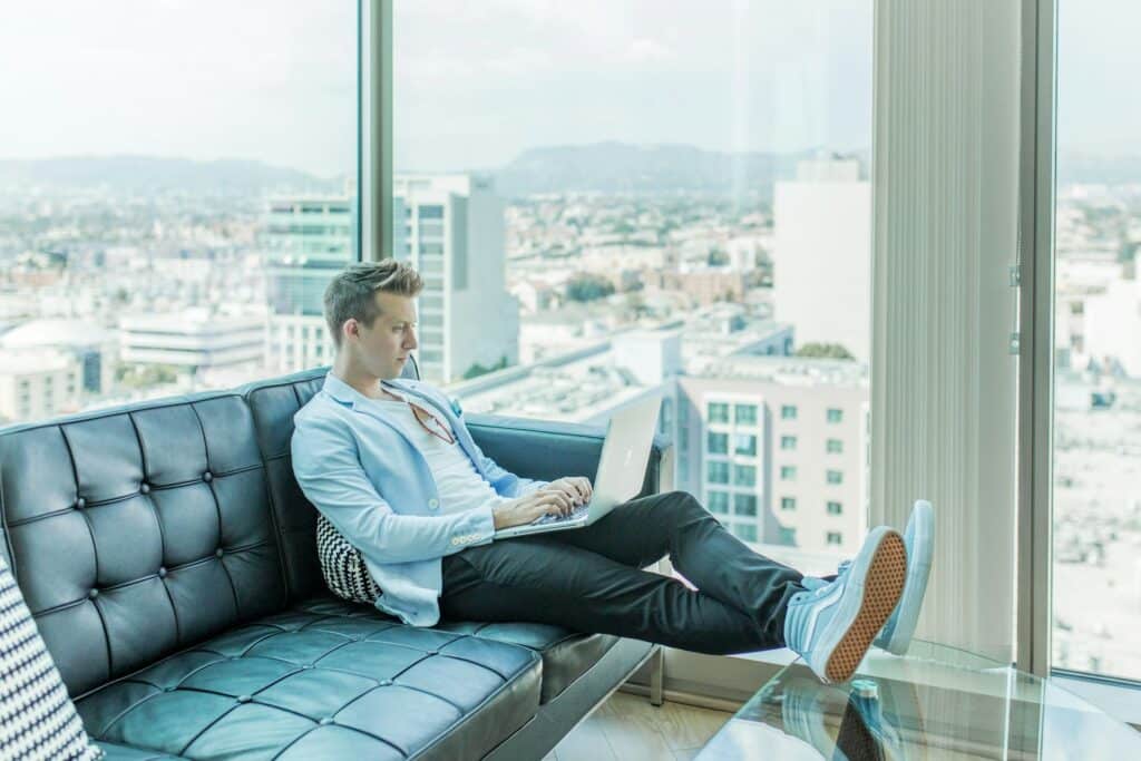 Role of IT in Enhancing Customer Experience for South African Businesses